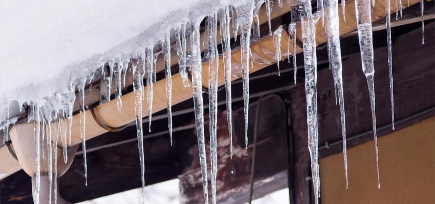 Ice on gutter